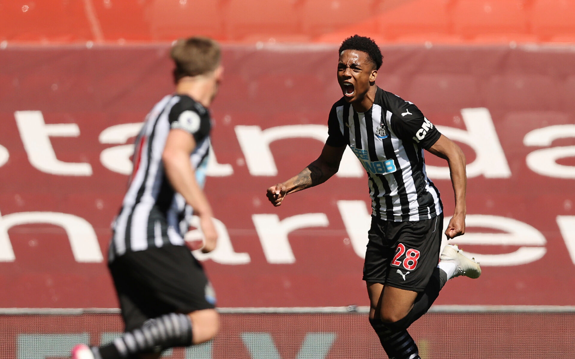 Нюкасъл наказа пропуските на Ливърпул за точка от ‘‘Анфийлд‘‘ (ВИДЕО)