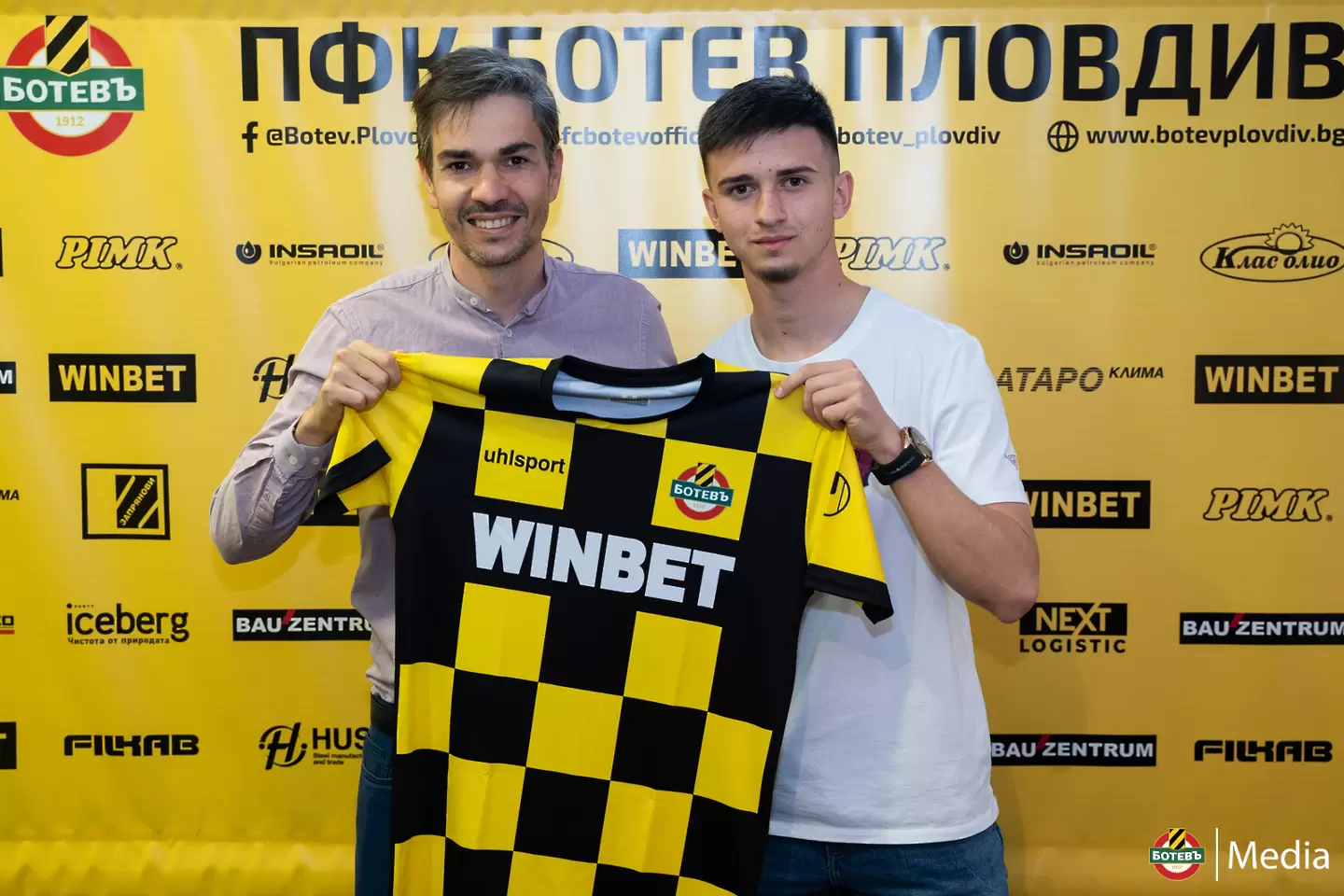 Ботев Пловдив подписа със свой юноша