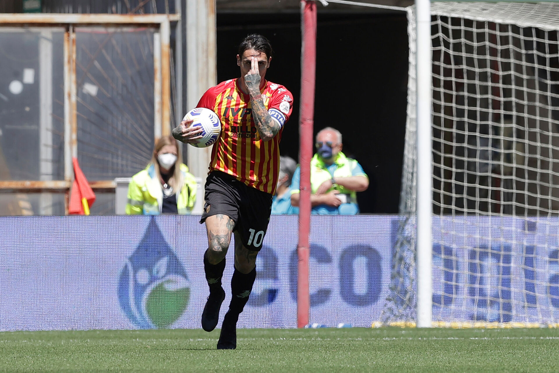 Удинезе надви Беневенто в мач с шест гола