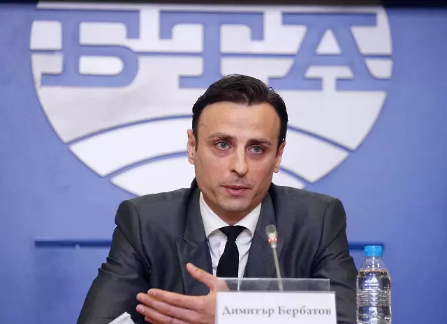 Бербатов:  Всеки дърпа към себе си, в зависимост от интереса