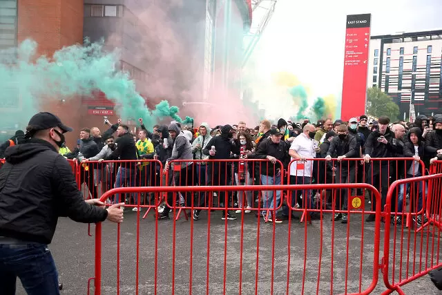 Готви се нов протест на Ман Юнайтед - Ливърпул