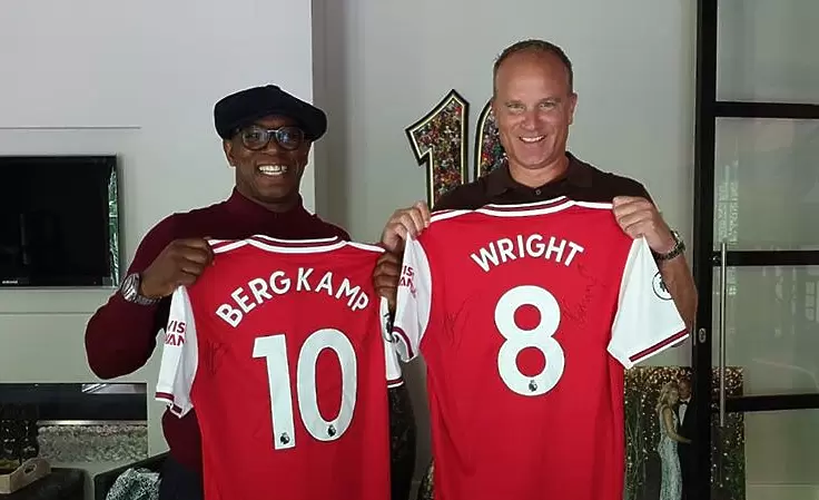 instagram.com/officialdennisbergkamp