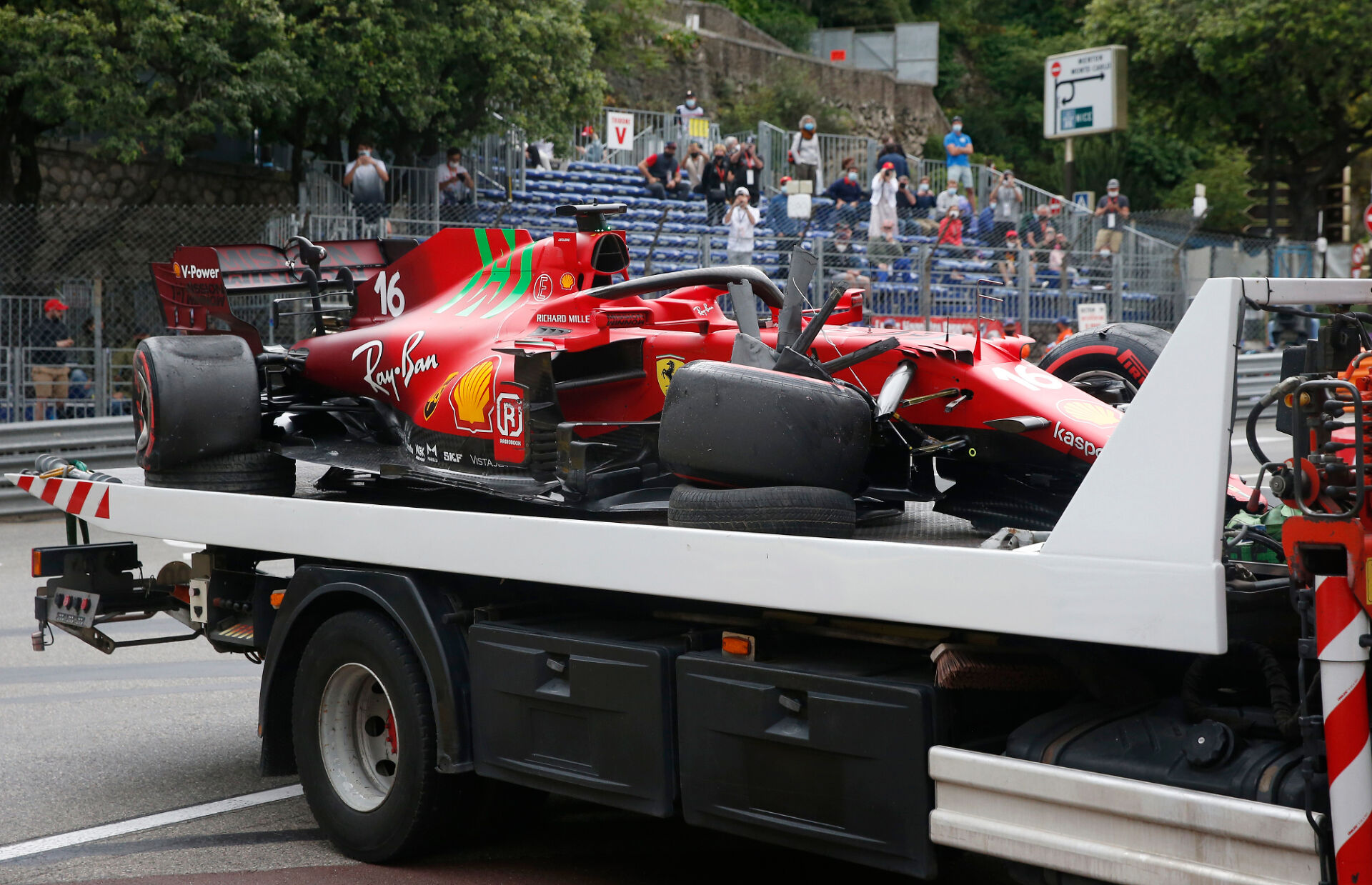 Шарл Льоклер няма да участва в Гран при на Монако