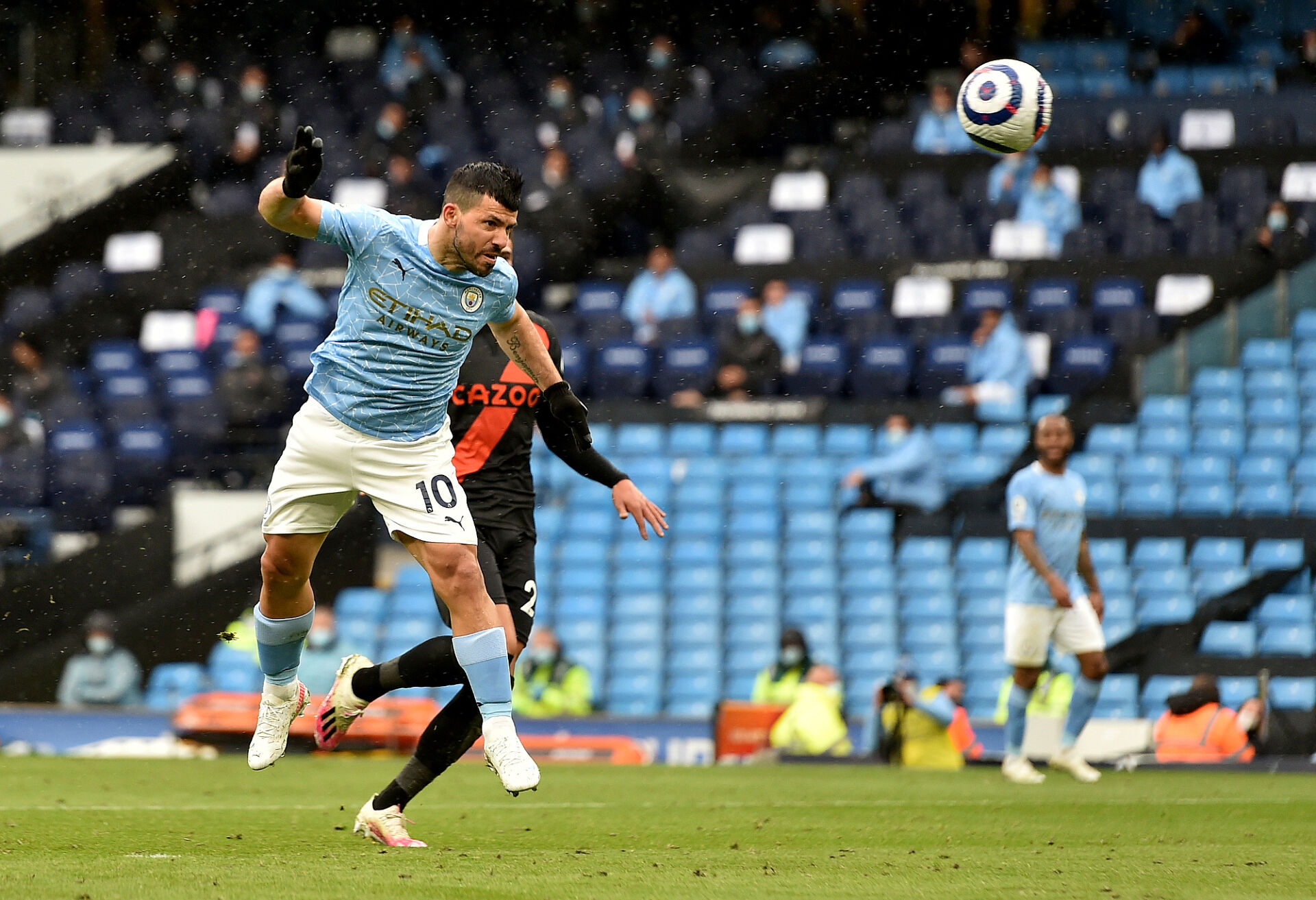 Манчестър Сити с шампионски разгром срещу Евертън (ВИДЕО)