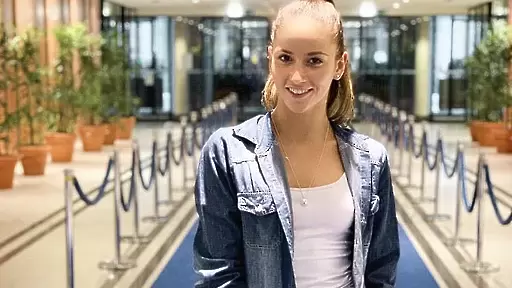 Невяна Владинова: От страни ми е много по-трудно и емоционално - Художествена гимнастика