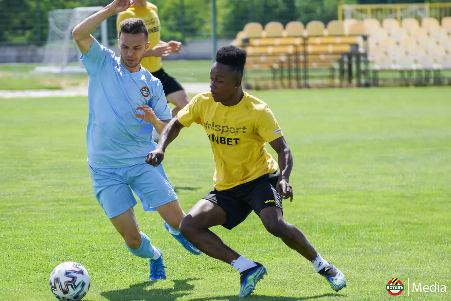 Ботев Пловдив вкара четири гола на дубъла си в тренировъчна игра