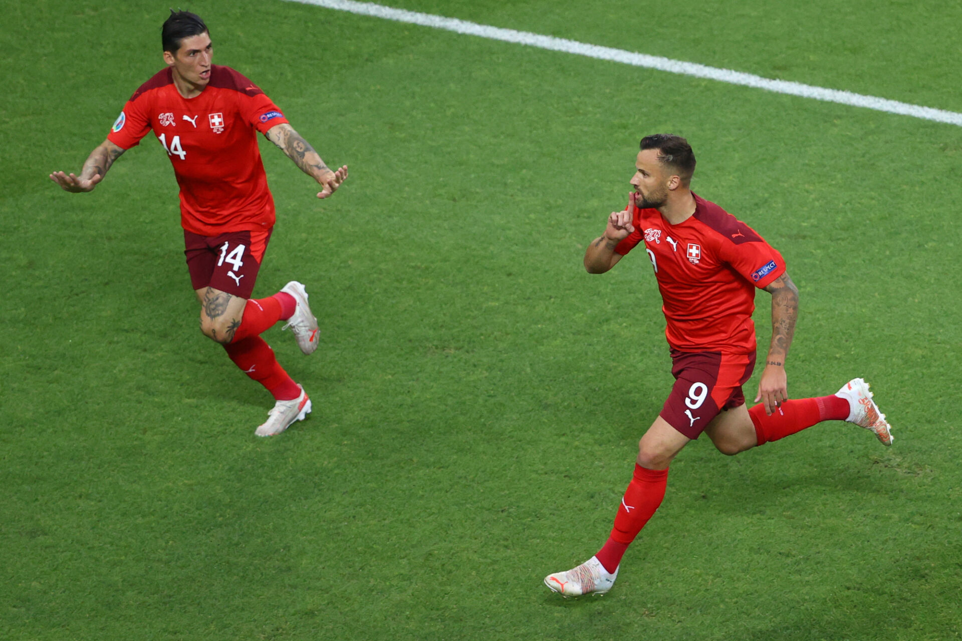 На живо: Швейцария - Турция, кой ще хване последния влак (състави)