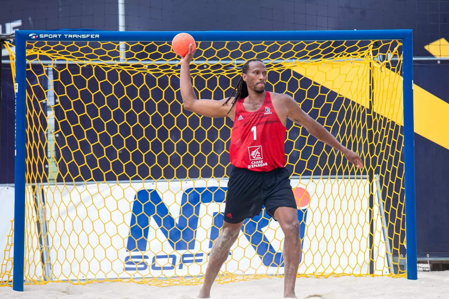 Снимки: Sportsphotographers