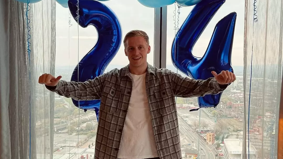 instagram.com/donnyvdbeek