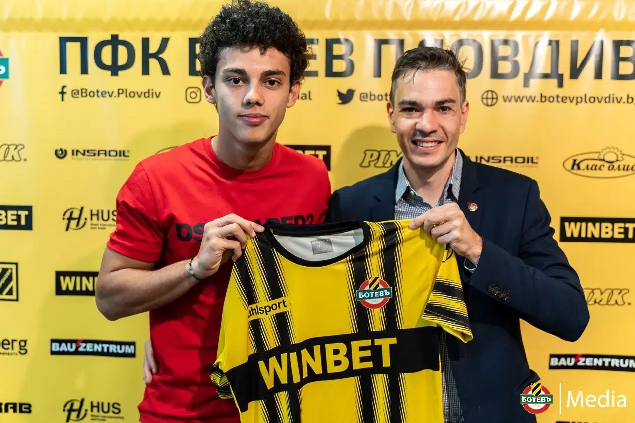 https://botevplovdiv.bg/