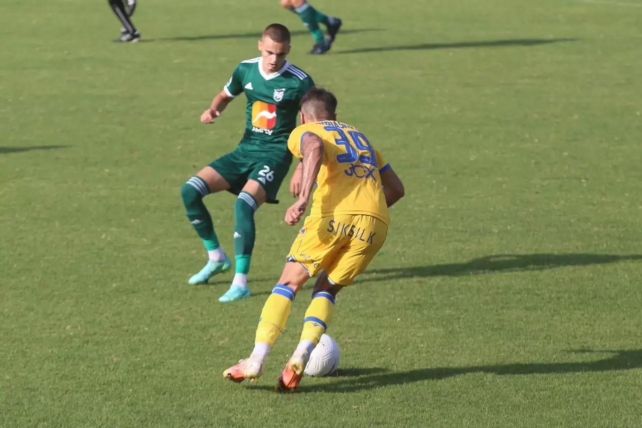 apoelfc.com.cy