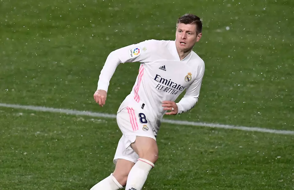 Удар по Реал Мадрид, Тони Кроос аут до края на септември