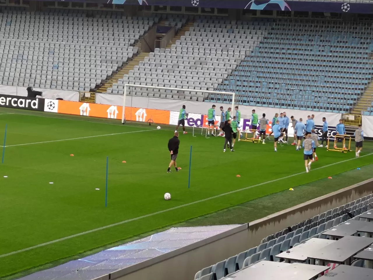 Томасон има сериозни проблеми за решаване преди мача срещу Лудогорец (ВИДЕО)