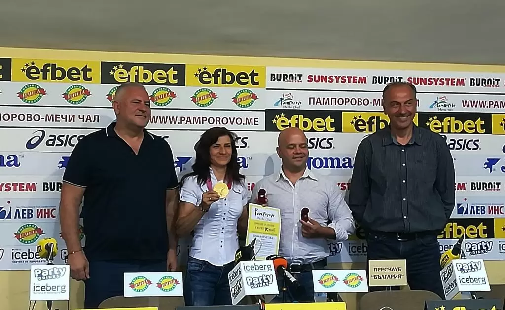 Стойка Кръстева: Най-трудният ми мач беше с виетнамката, ще се занимавам с треньорство
