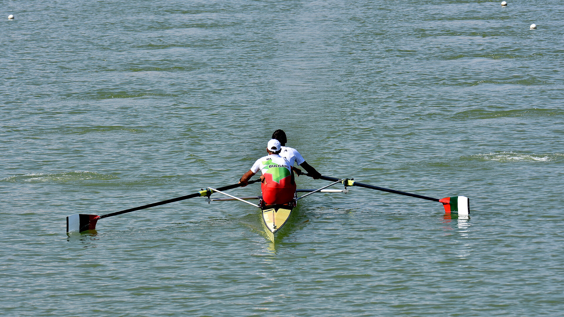 Две страхотни български лодки продължават на полуфиналите на Световното по гребане в Пловдив