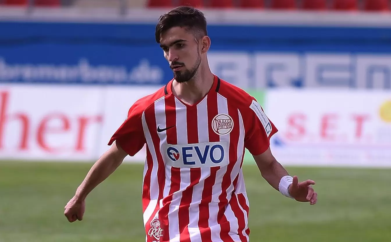 Северномакедонец с немски паспорт пристигна на проби в Локомотив Пловдив