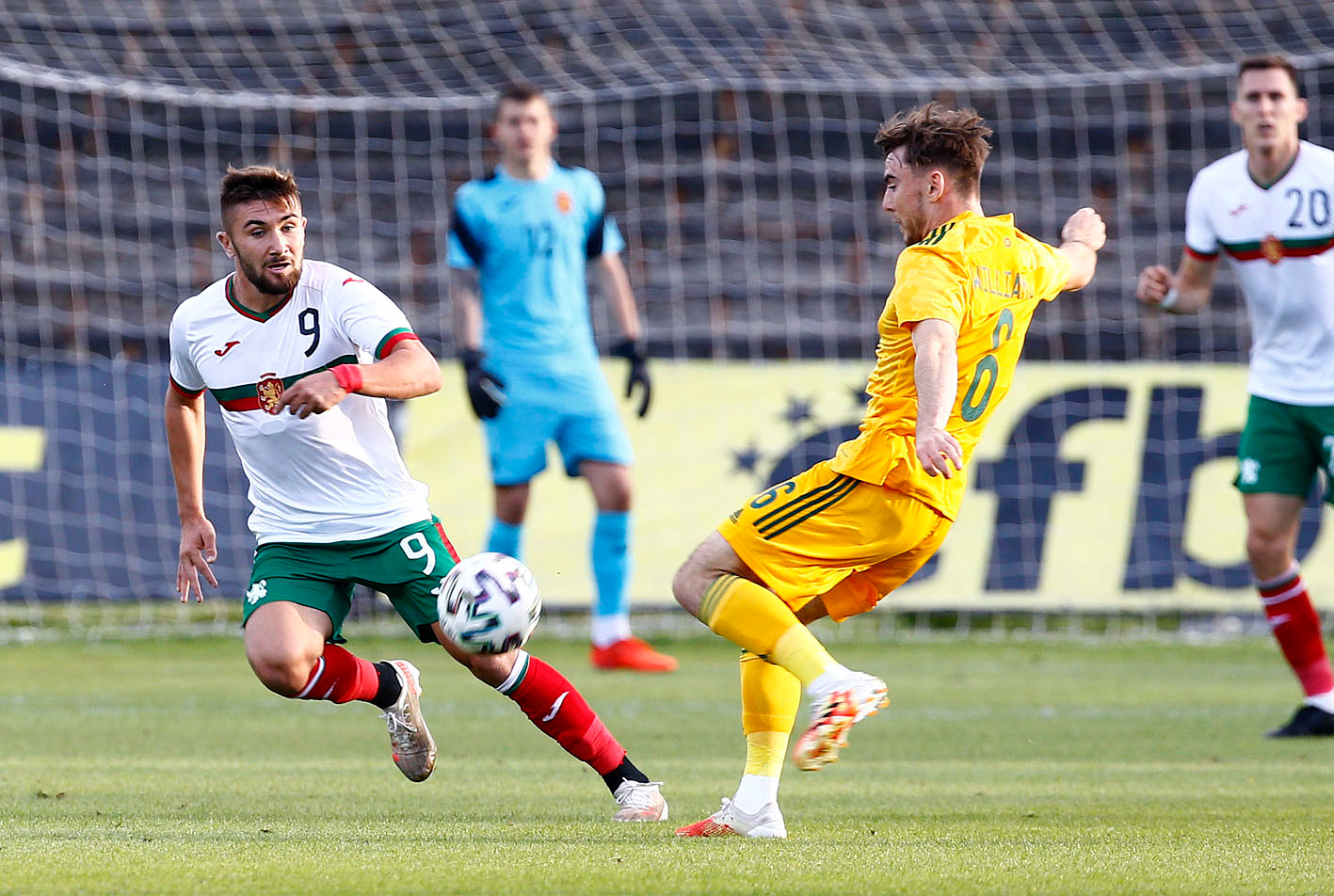 Уелс U21 вкара всичките си положения и помете България