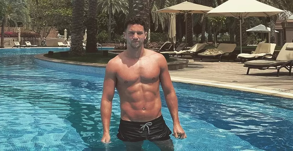 instagram.com/dannydrinkwater