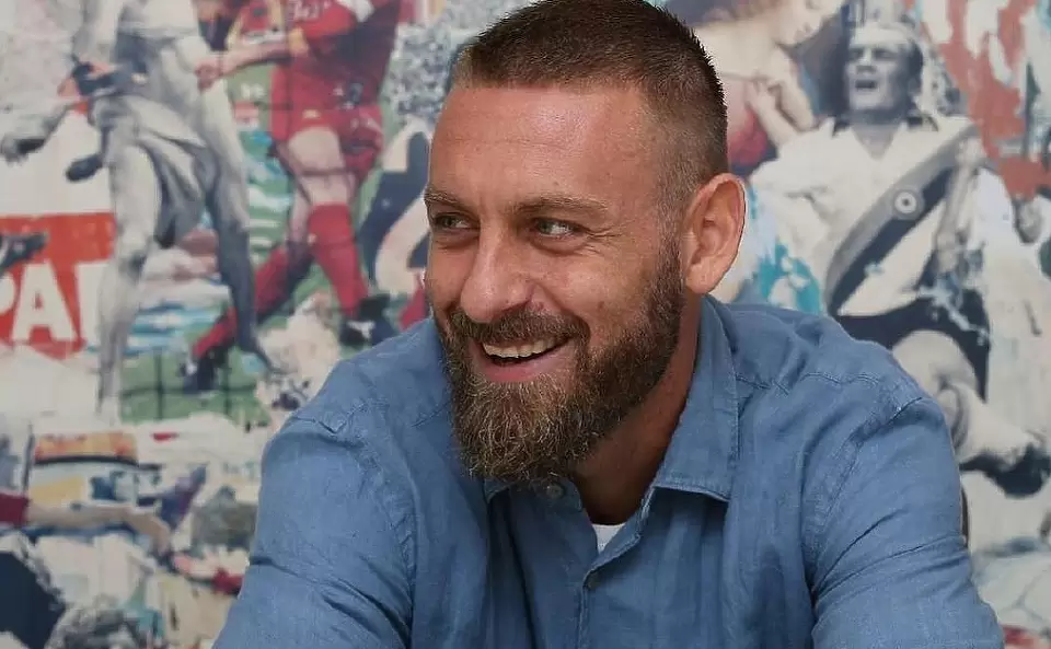 Легенда на Рома може да смени Михайлович в Болоня