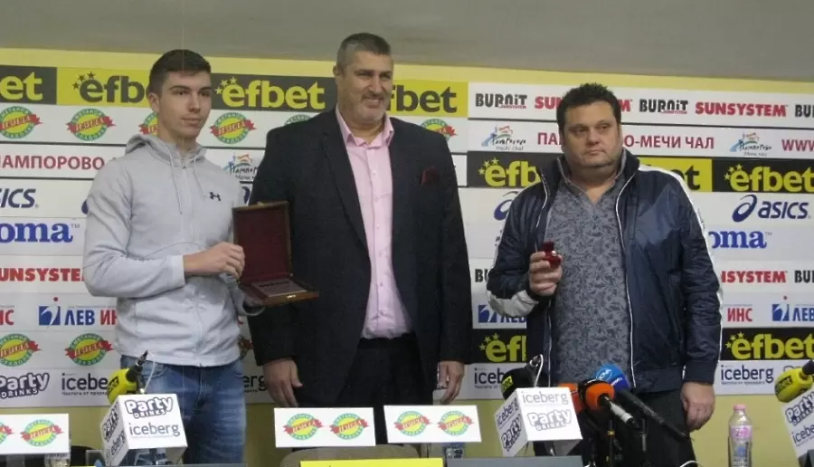 bvf.bg