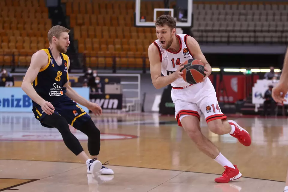 https://www.facebook.com/olympiacosbc