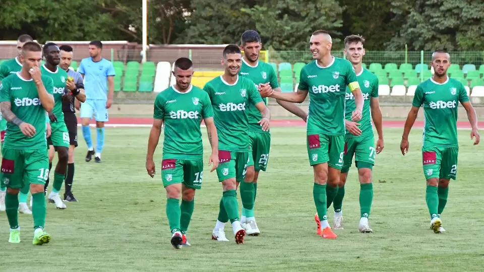 Двама подновиха тренировки с Берое