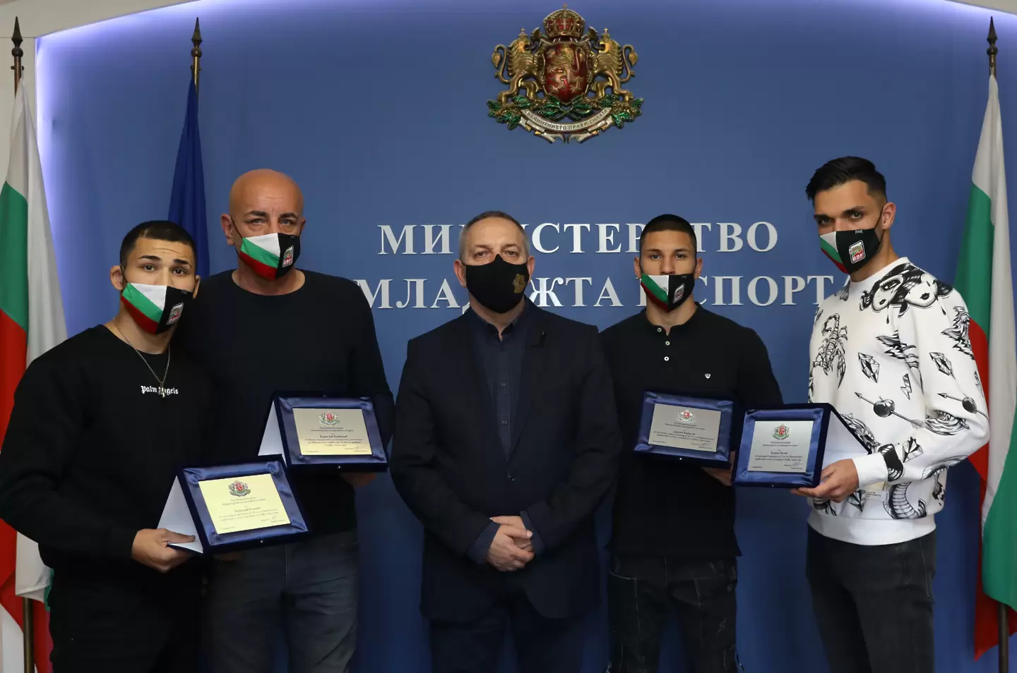 Медалистите от Европейското първенство по бокс за младежи  с признание от спортния министър