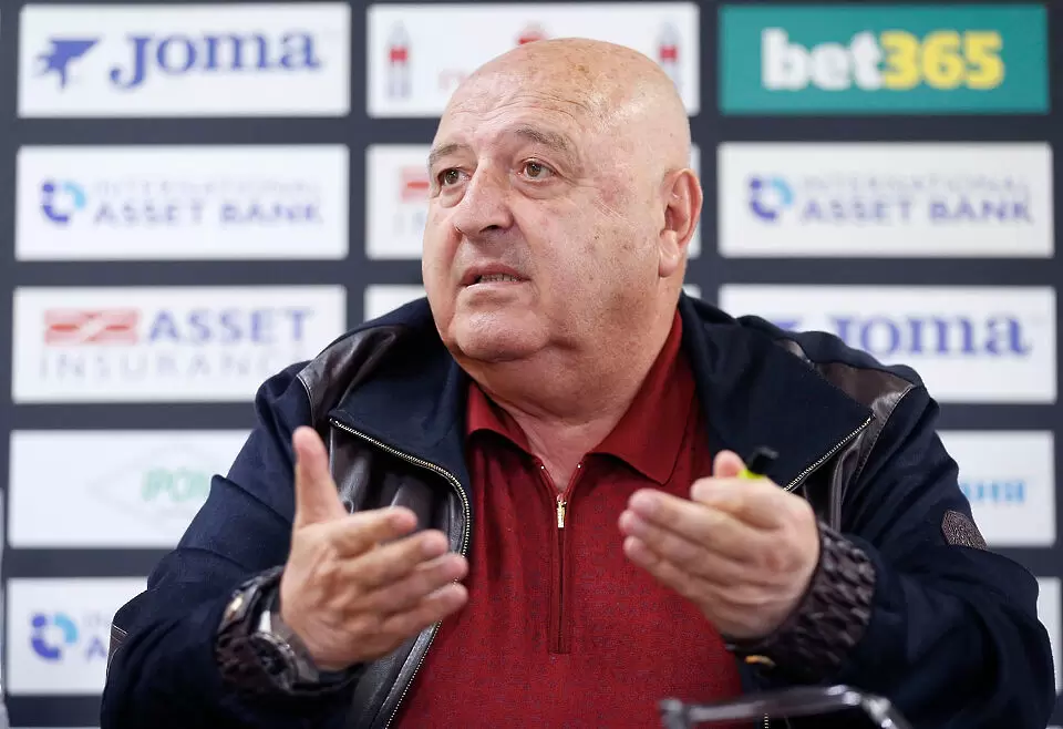 Венци Стефанов: Гриша, кои млади да дойдат? Тези, които ги набутваш ти ли?