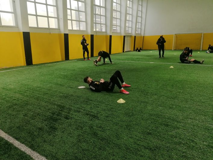 Тичане и фитнес преобладаваха в първата тренировка на Миньор