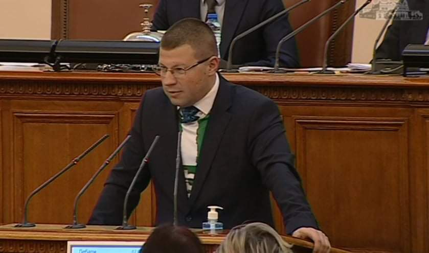 Темата за Берое стигна до парламента