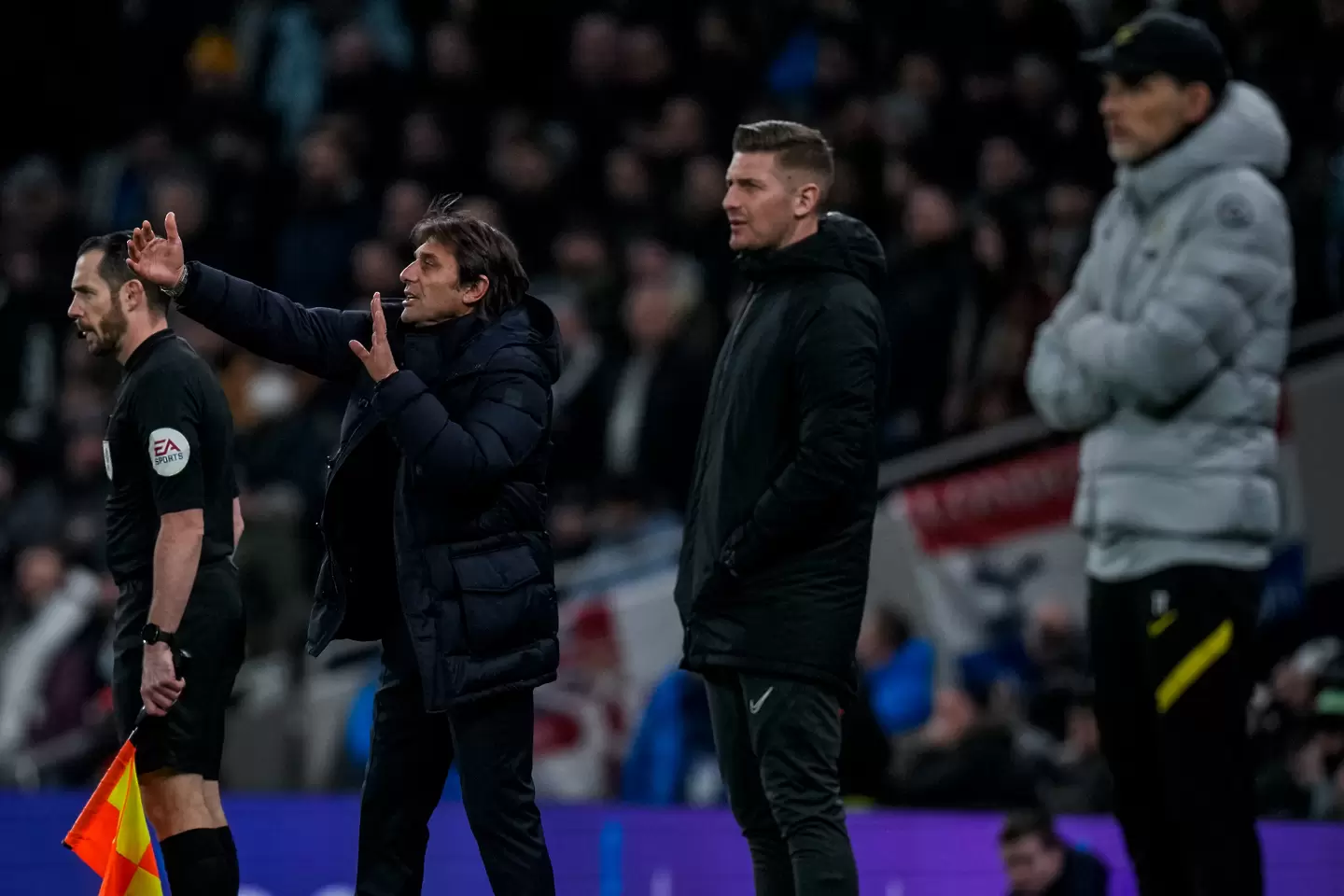 Смут в Тотнъм: Играчите се страхуват, че Конте ще си тръгне, ако не получи желаните трансфери