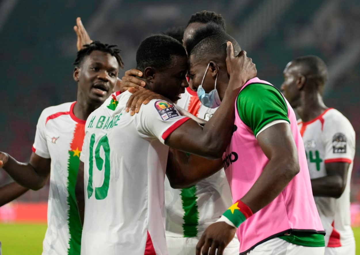 Бивш играч на Левски не успя да помогне на Кабо Верде