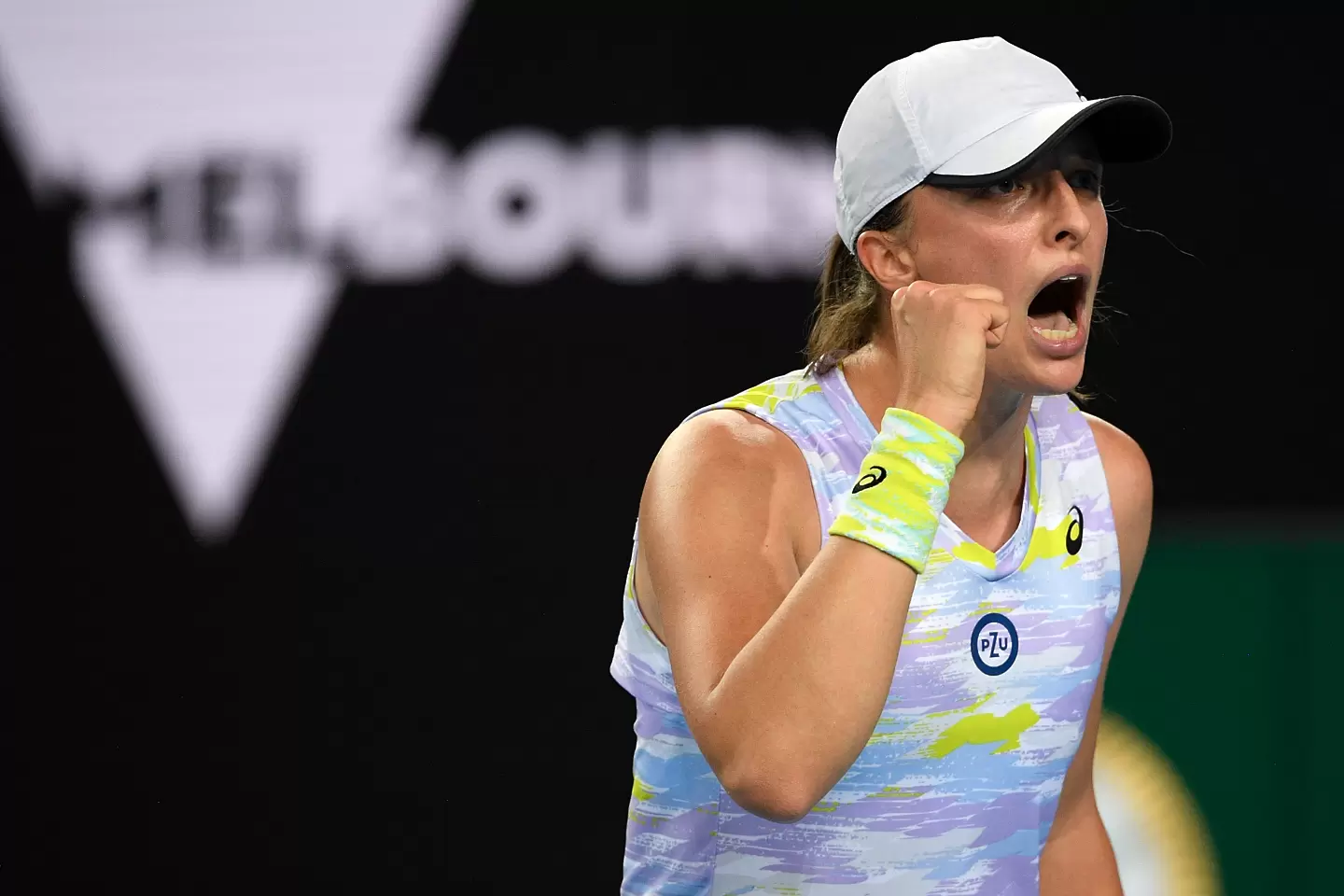 Швьонтек се класира за четвъртия кръг на Australian Open