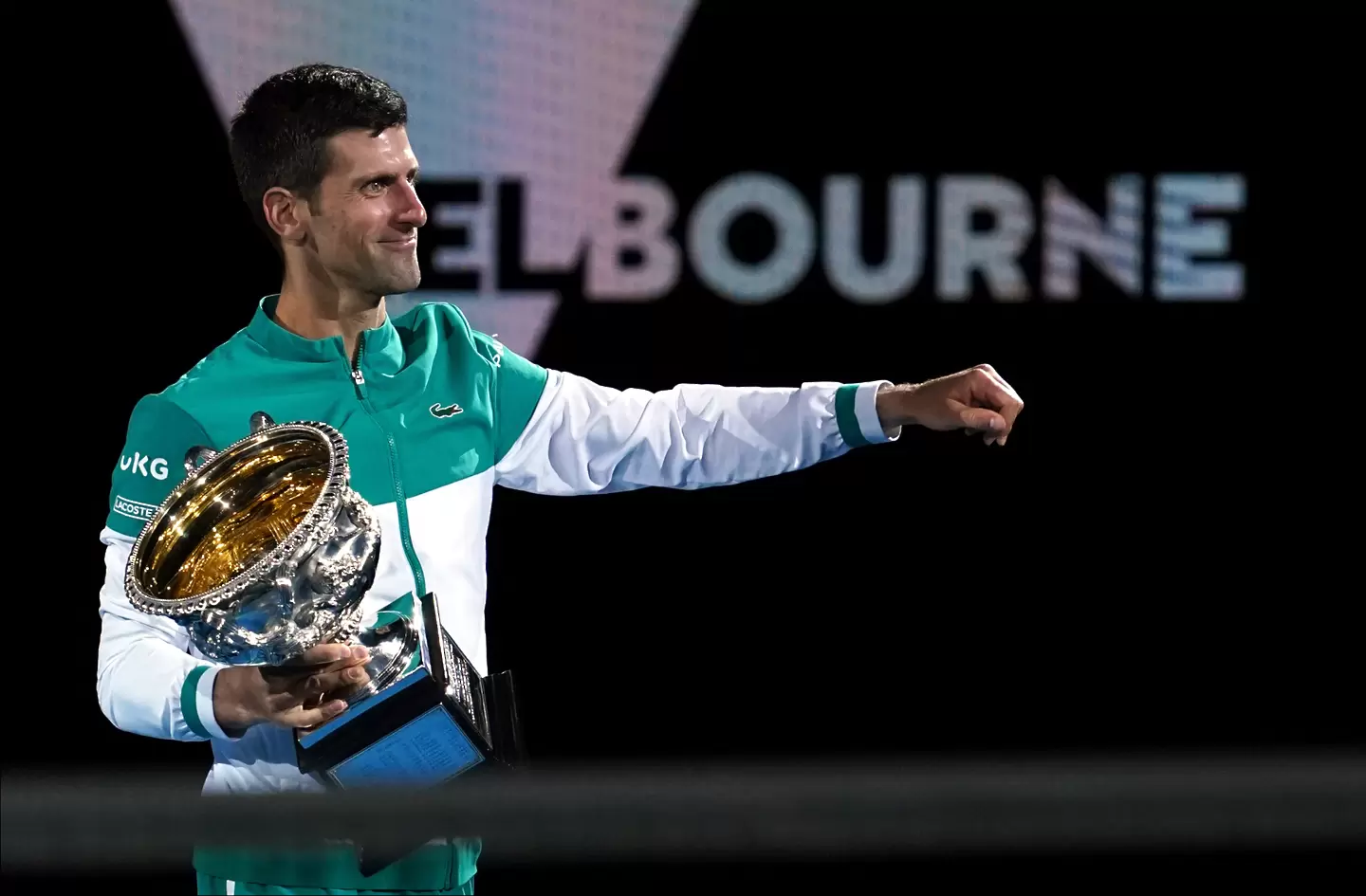 Директорът на Australian Open: Няма да подам оставка заради сагата с Джокович