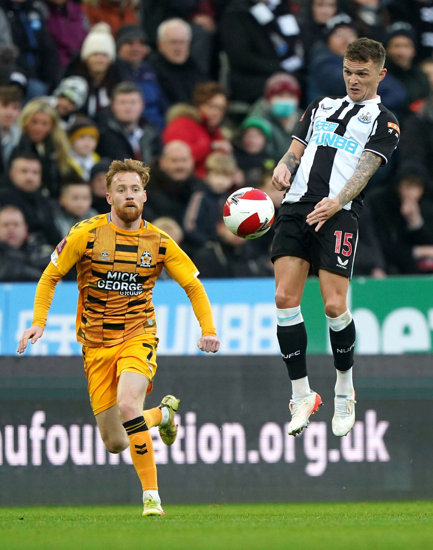 Нюкасъл плаща двойно на Атлетико за Трипиър, ако се спаси