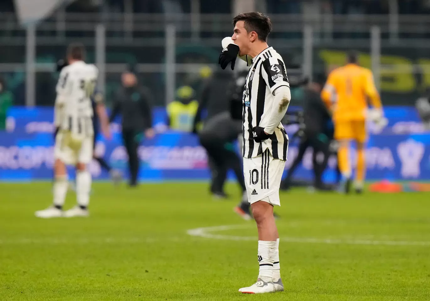 От Интер загатнаха за интерес към Дибала