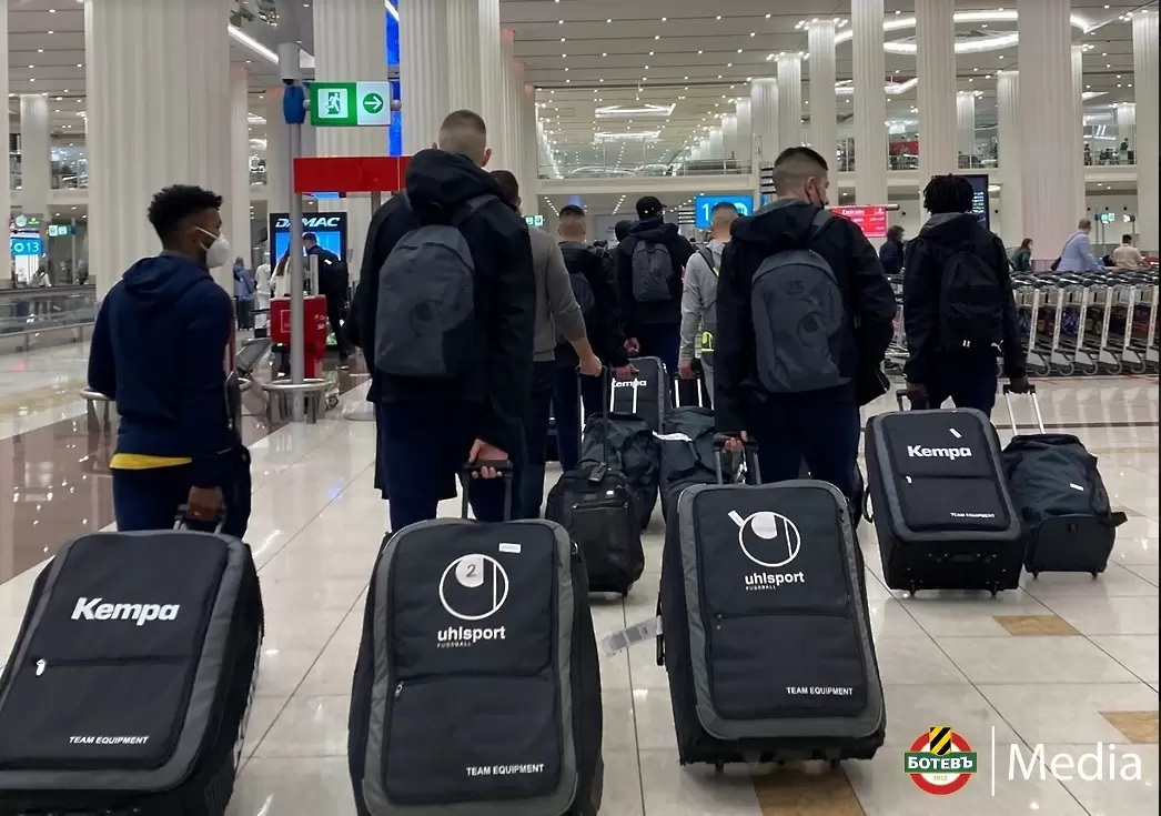 Двама с коронавирус в Ботев Пд, останалите се прибират утре от Дубай