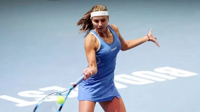 Виктория Томова отпадна в първия кръг на Australian Open