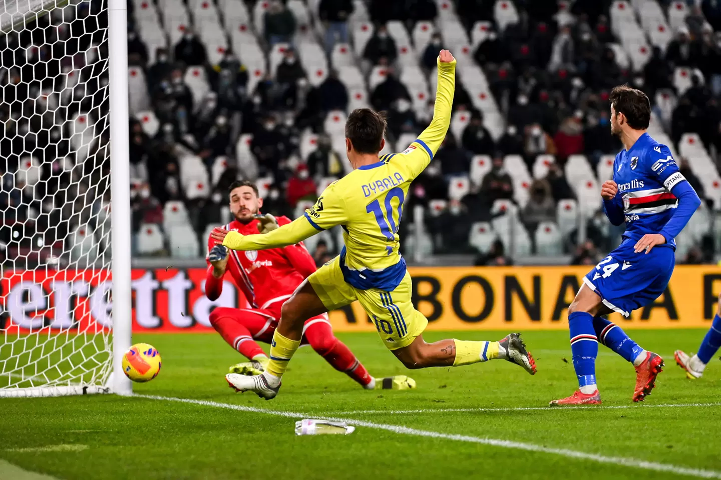 Гуардиола предлага 10 милиона на Дибала