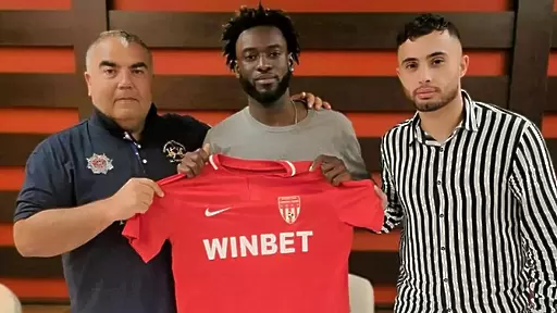 Бивш ас на Царско село подписа в Украйна