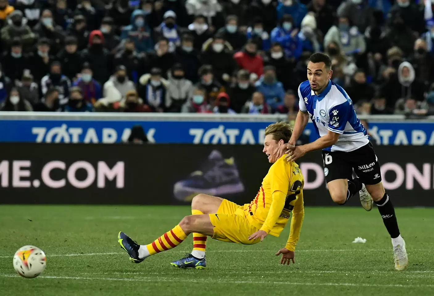 Героят на Барселона разкритикува президента Лапорта