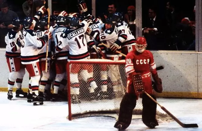 twitter.com/miracleonice 
