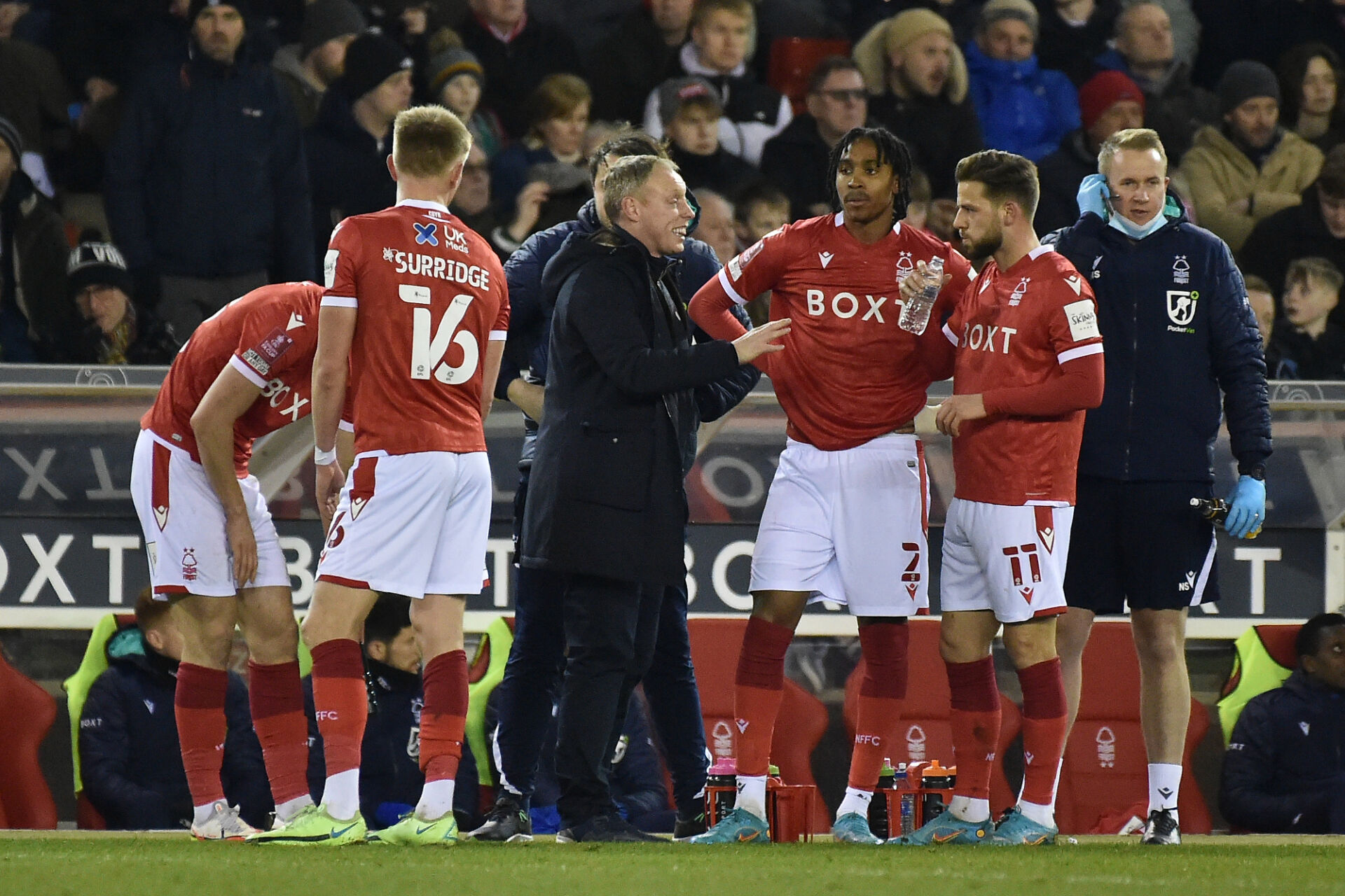 Нотингам си уреди среща с Ливърпул