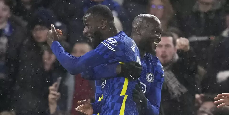 Нюкасъл се включи в битката за подписа на Рюдигер