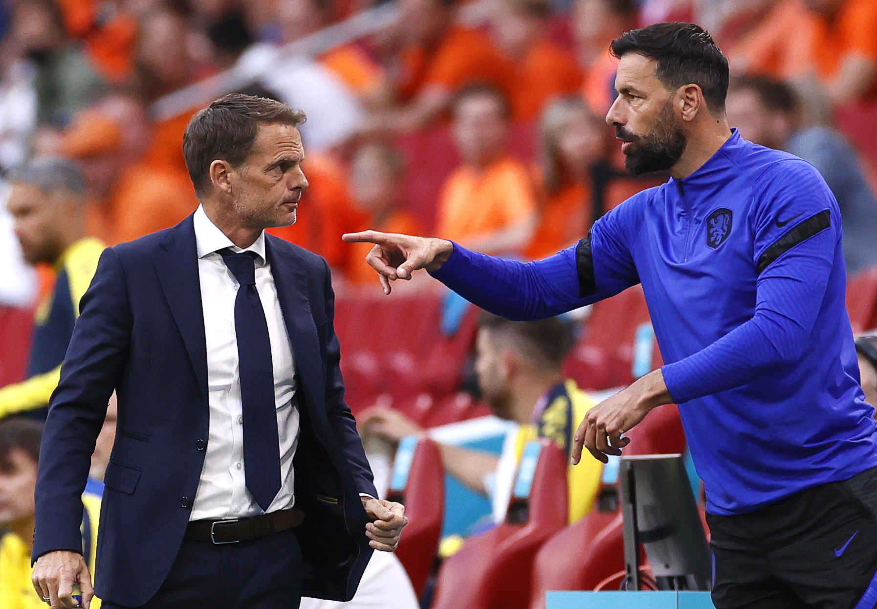 ПСВ Айндховен ще обяви Рууд ван Нистелрой за нов треньор