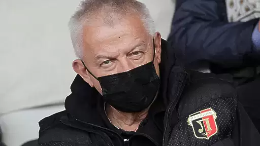 Крушарски показа, че и в Сао Пауло знаят за Локо Пловдив (Снимка)