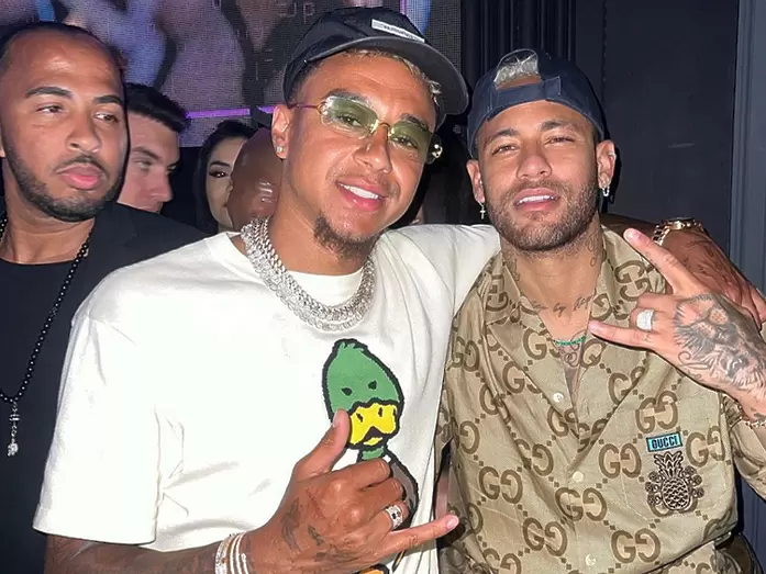 Лингард се забавлява в компанията на Неймар и Роналдиньо