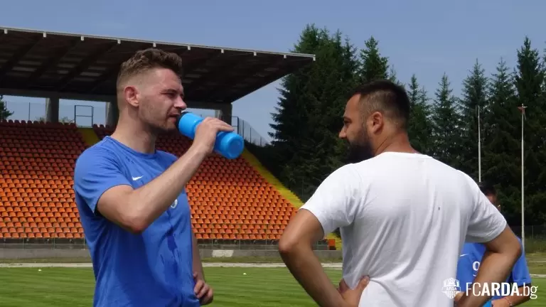 Вратар се раздели със Септември София