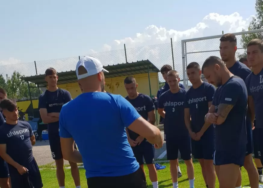 В Септември възстановяват в Разлог и се разхождат из Банско - Втора лига