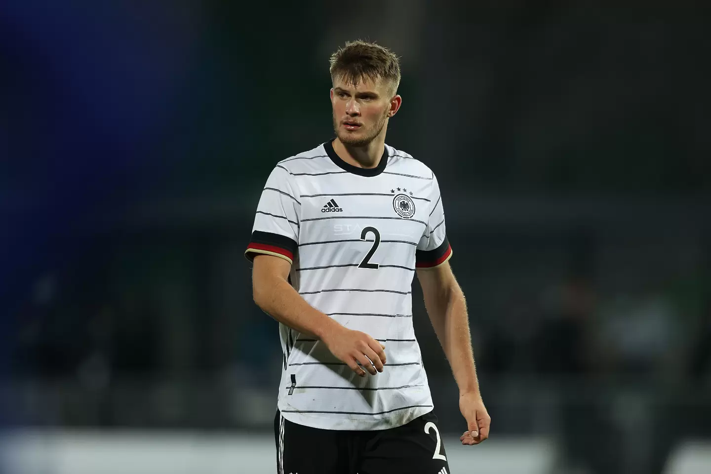 Байерн преотстъпи защитник в Швейцария